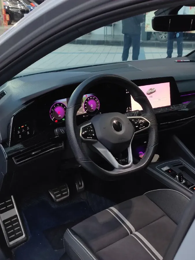 2023 Volkswagen Golf 1.4T 150HP L4 7DCT,autocango,china used car exporter,china ev exporter,chinese used car exporter,chinese used ev exporter