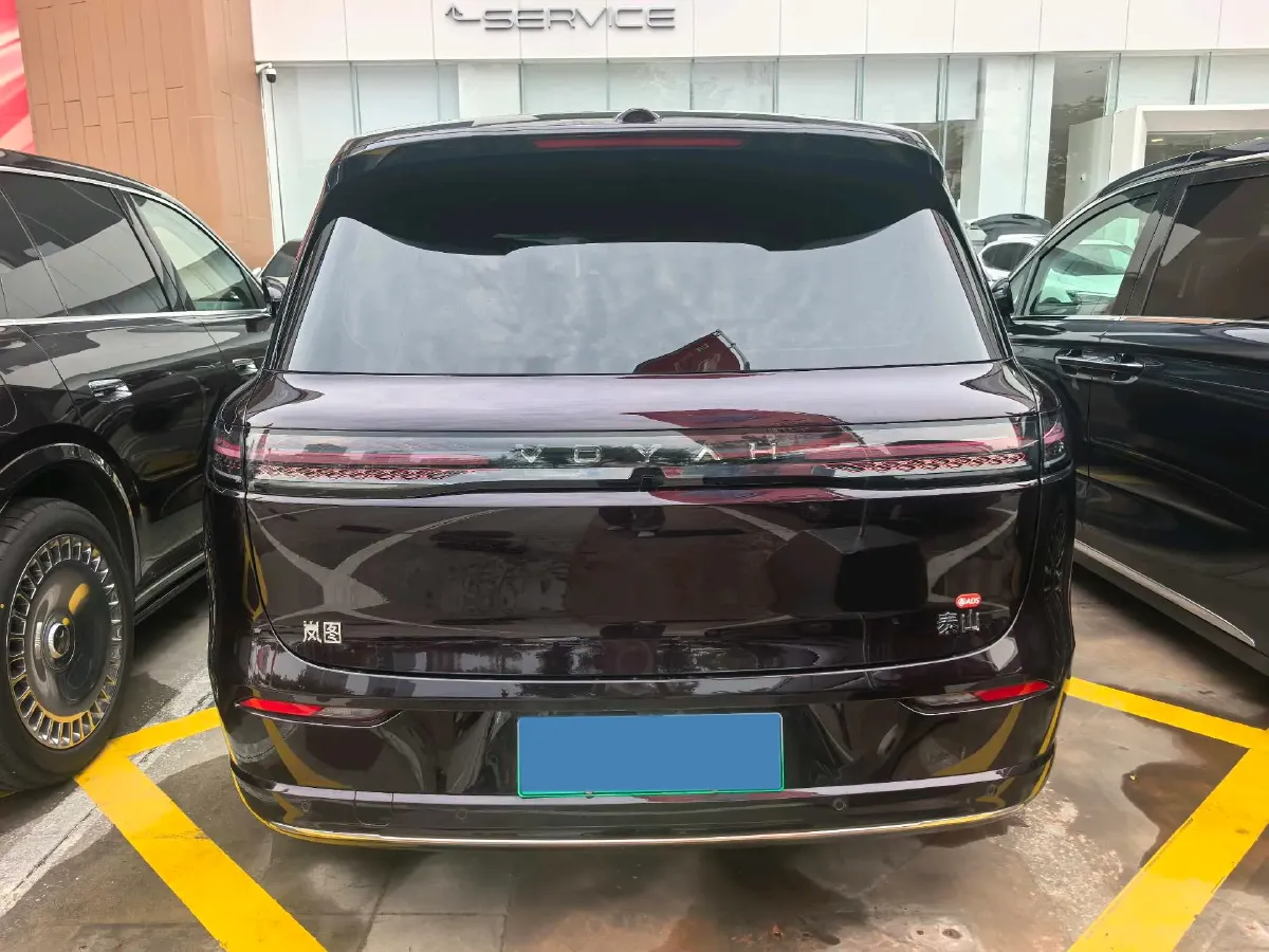 2026 Voyah 9L 1.5T 150HP L4 PHEV,autocango,china used car exporter,china ev exporter,chinese used car exporter,chinese used ev exporter