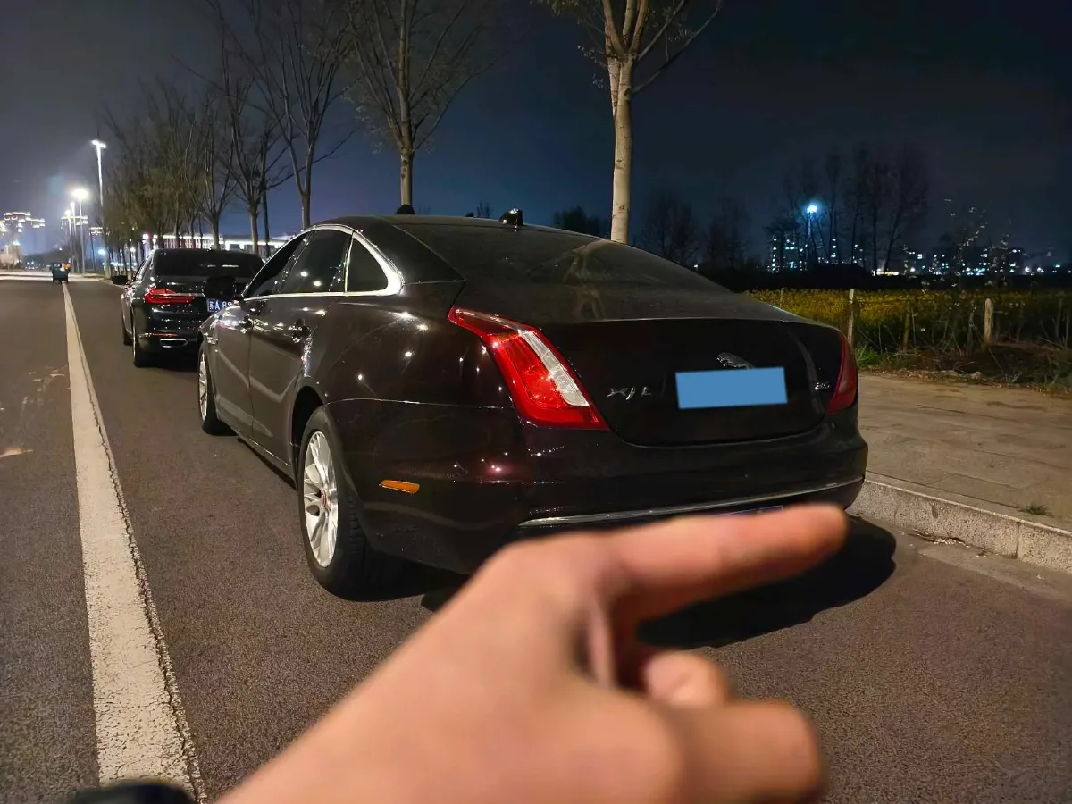 2018 Jaguar XJ 3.0T 340HP V6 8AT,autocango,china used car exporter,china ev exporter,chinese used car exporter,chinese used ev exporter