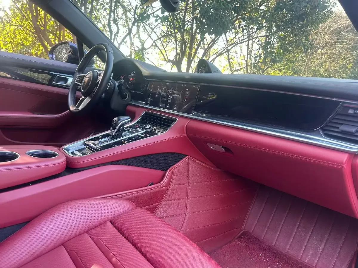 2019 Porsche Panamera 2.9T 330HP V6 8DCT,autocango,china used car exporter,china ev exporter,chinese used car exporter,chinese used ev exporter