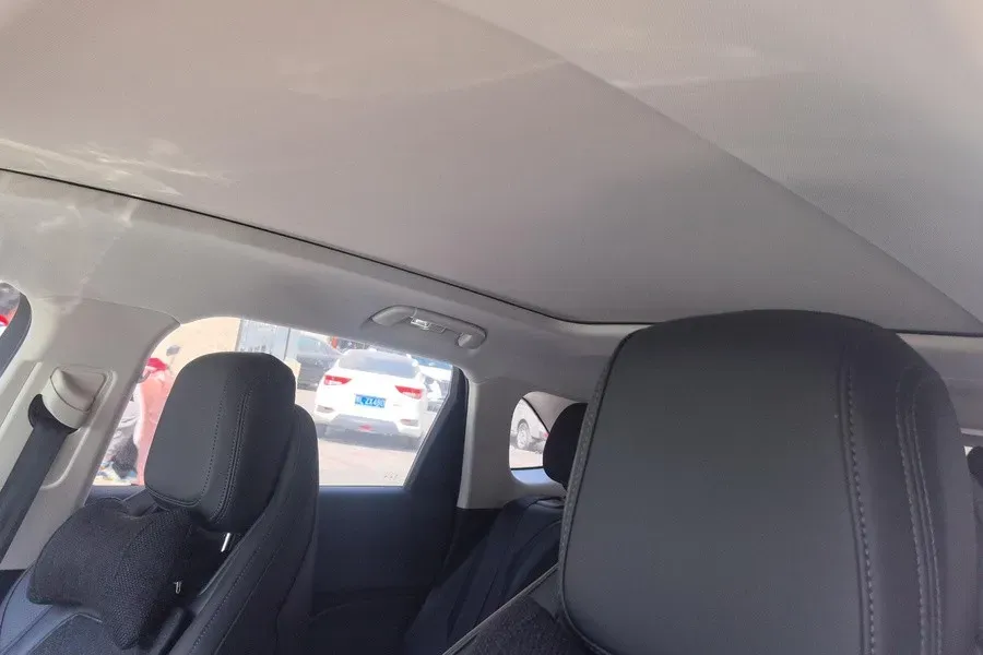 2024 HongQi HS3 1.5T 169HP L4 7DCT,autocango,china used car exporter,china ev exporter,chinese used car exporter,chinese used ev exporter