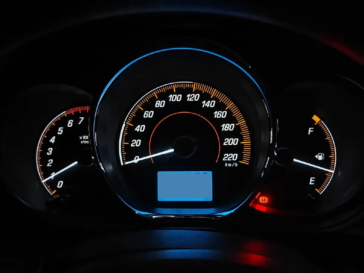 2021 Toyota Yaris L 1.5L 112HP L4 CVT,autocango,china used car exporter,china ev exporter,chinese used car exporter,chinese used ev exporter