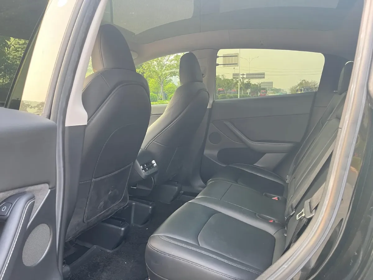 2022 Tesla Model Y BEV 78.4KWH,autocango,china used car exporter,china ev exporter,chinese used car exporter,chinese used ev exporter