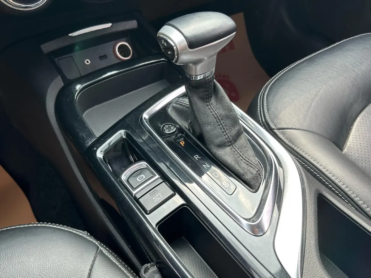 2016 GAC Trumpchi GA6 1.5T 152HP L4 7DCT,autocango,china used car exporter,china ev exporter,chinese used car exporter,chinese used ev exporter