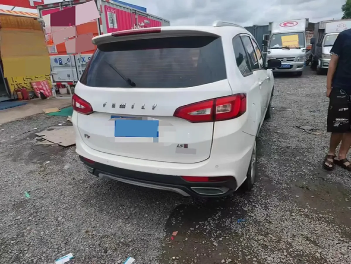 2017 HaiMa Family F7 1.5T 165HP L4 6MT,autocango,china used car exporter,china ev exporter,chinese used car exporter,chinese used ev exporter