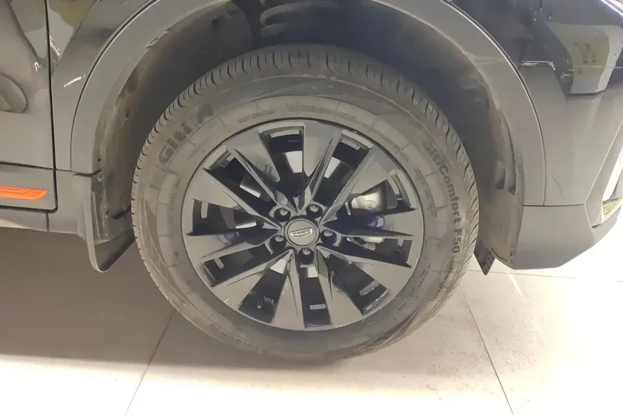 2022 Geely Azkarra 1.8T 184HP L4 7DCT,autocango,china used car exporter,china ev exporter,chinese used car exporter,chinese used ev exporter