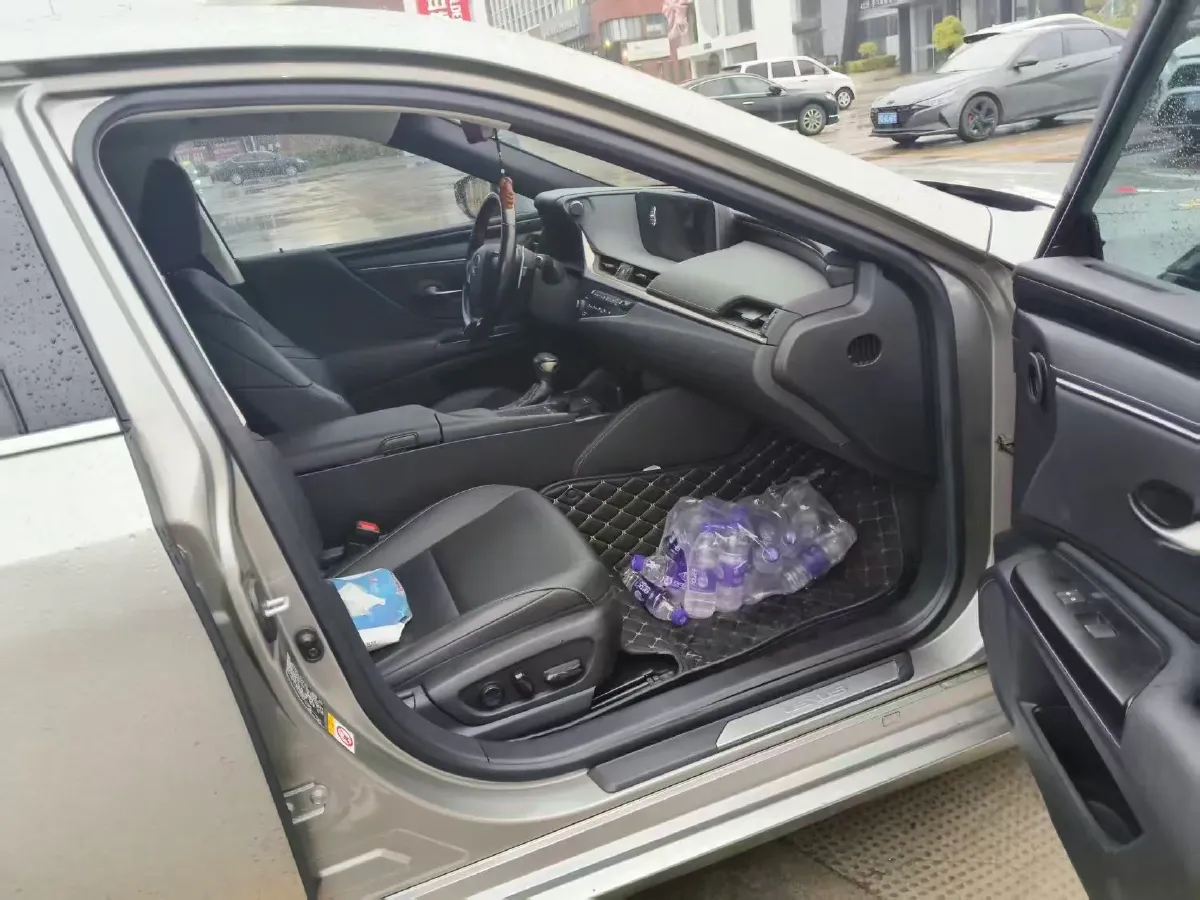 2020 Lexus ES 2.0L 173HP L4 CVT,autocango,china used car exporter,china ev exporter,chinese used car exporter,chinese used ev exporter