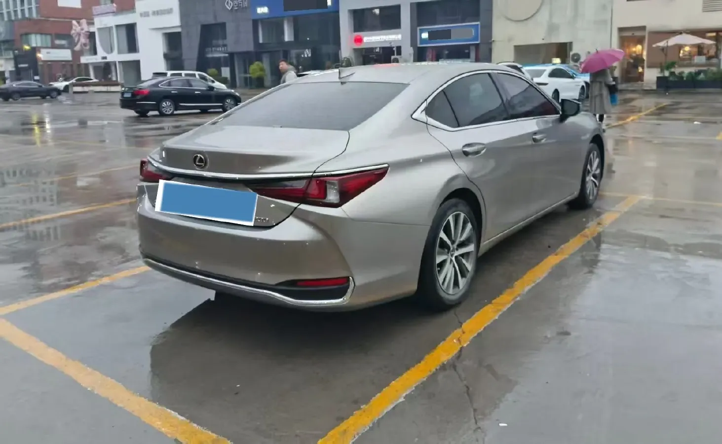2020 Lexus ES 2.0L 173HP L4 CVT,autocango,china used car exporter,china ev exporter,chinese used car exporter,chinese used ev exporter