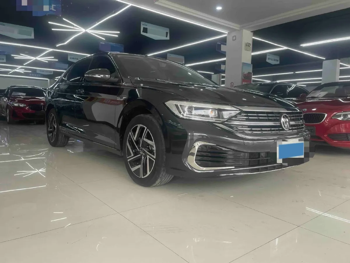 2025 Volkswagen Sagitar 1.5T 160HP L4 7DCT,autocango,china used car exporter,china ev exporter,chinese used car exporter,chinese used ev exporter