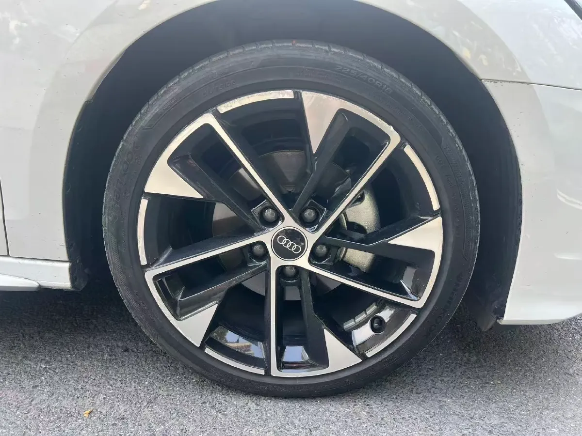 2022 Audi A3 1.4T 150HP L4 7DCT,autocango,china used car exporter,china ev exporter,chinese used car exporter,chinese used ev exporter