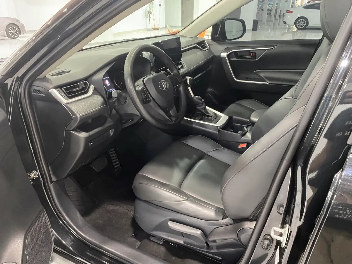 2023 Toyota Wildlander 2.0L 171HP L4 CVT,autocango,china used car exporter,china ev exporter,chinese used car exporter,chinese used ev exporter