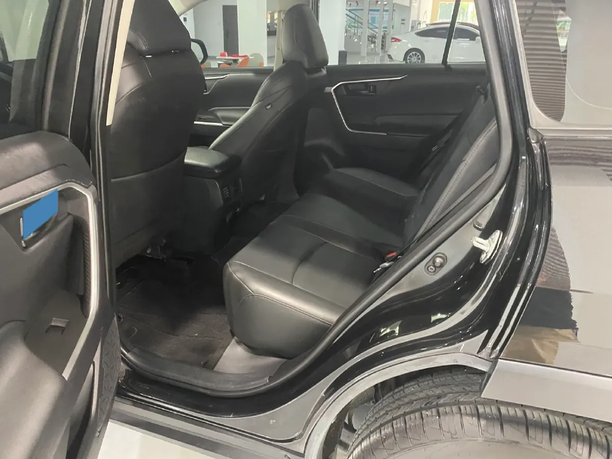 2023 Toyota Wildlander 2.0L 171HP L4 CVT,autocango,china used car exporter,china ev exporter,chinese used car exporter,chinese used ev exporter