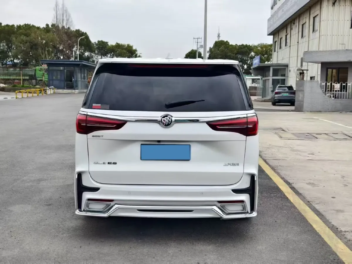 2021 Buick GL8 2.0T 237HP L4 9AT,autocango,china used car exporter,china ev exporter,chinese used car exporter,chinese used ev exporter