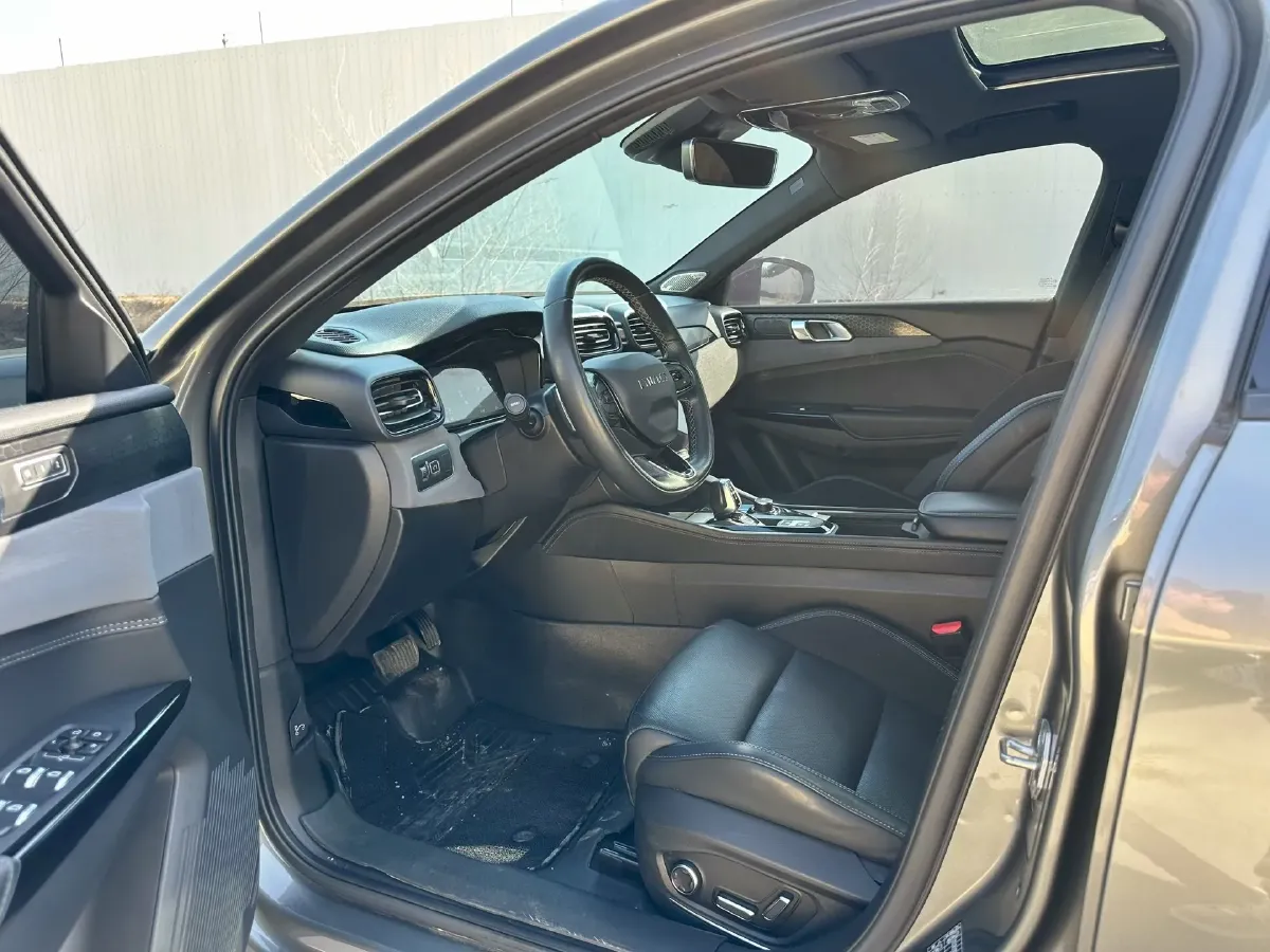 2022 LYNK&CO 03 2.0T 190HP L4 7DCT,autocango,china used car exporter,china ev exporter,chinese used car exporter,chinese used ev exporter