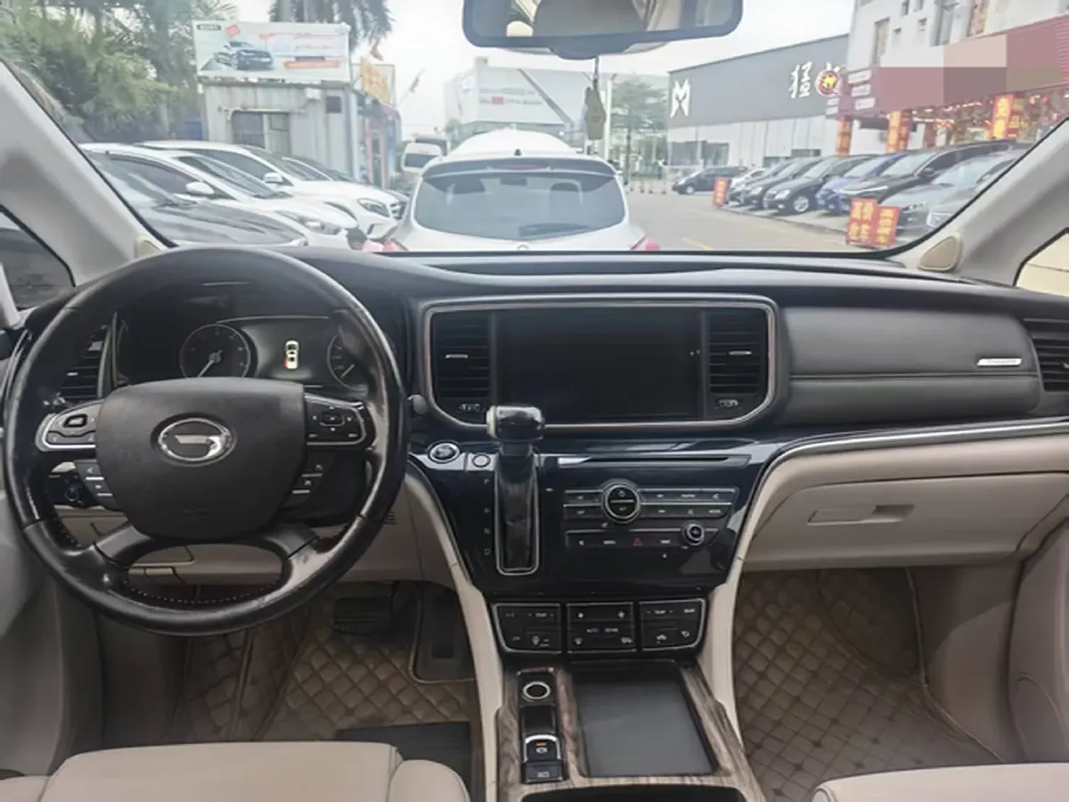 2018 GAC Trumpchi M8 2.0T 201HP L4 6AT,autocango,china used car exporter,china ev exporter,chinese used car exporter,chinese used ev exporter