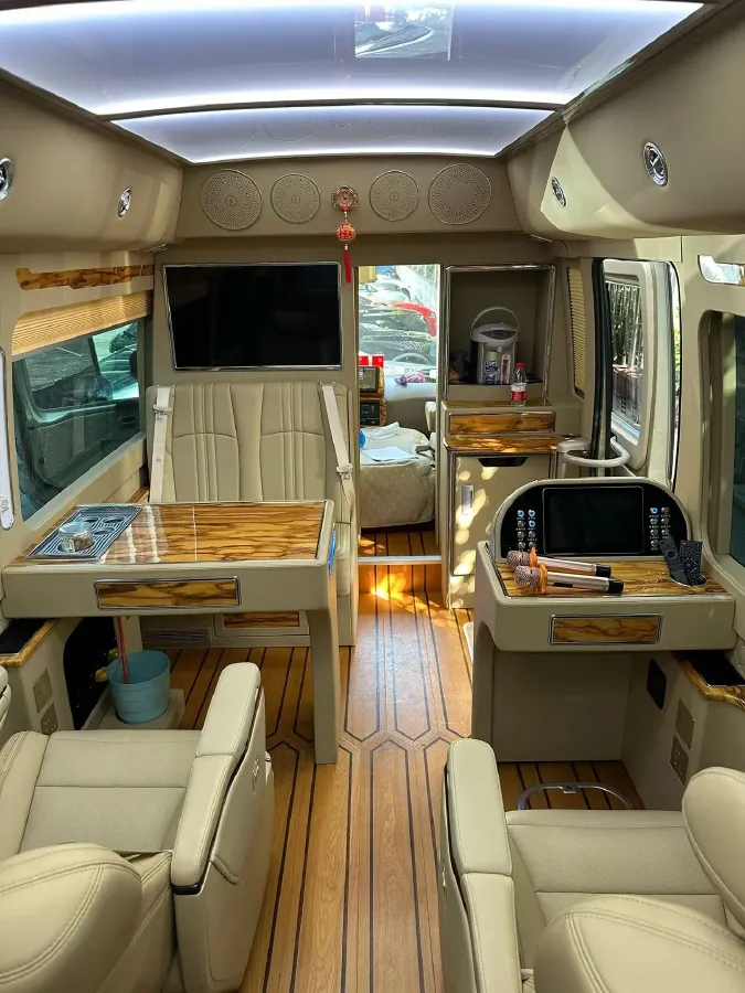 2020 Skoda Octavia 1.5L 113HP L4 5MT,autocango,china used car exporter,china ev exporter,chinese used car exporter,chinese used ev exporter