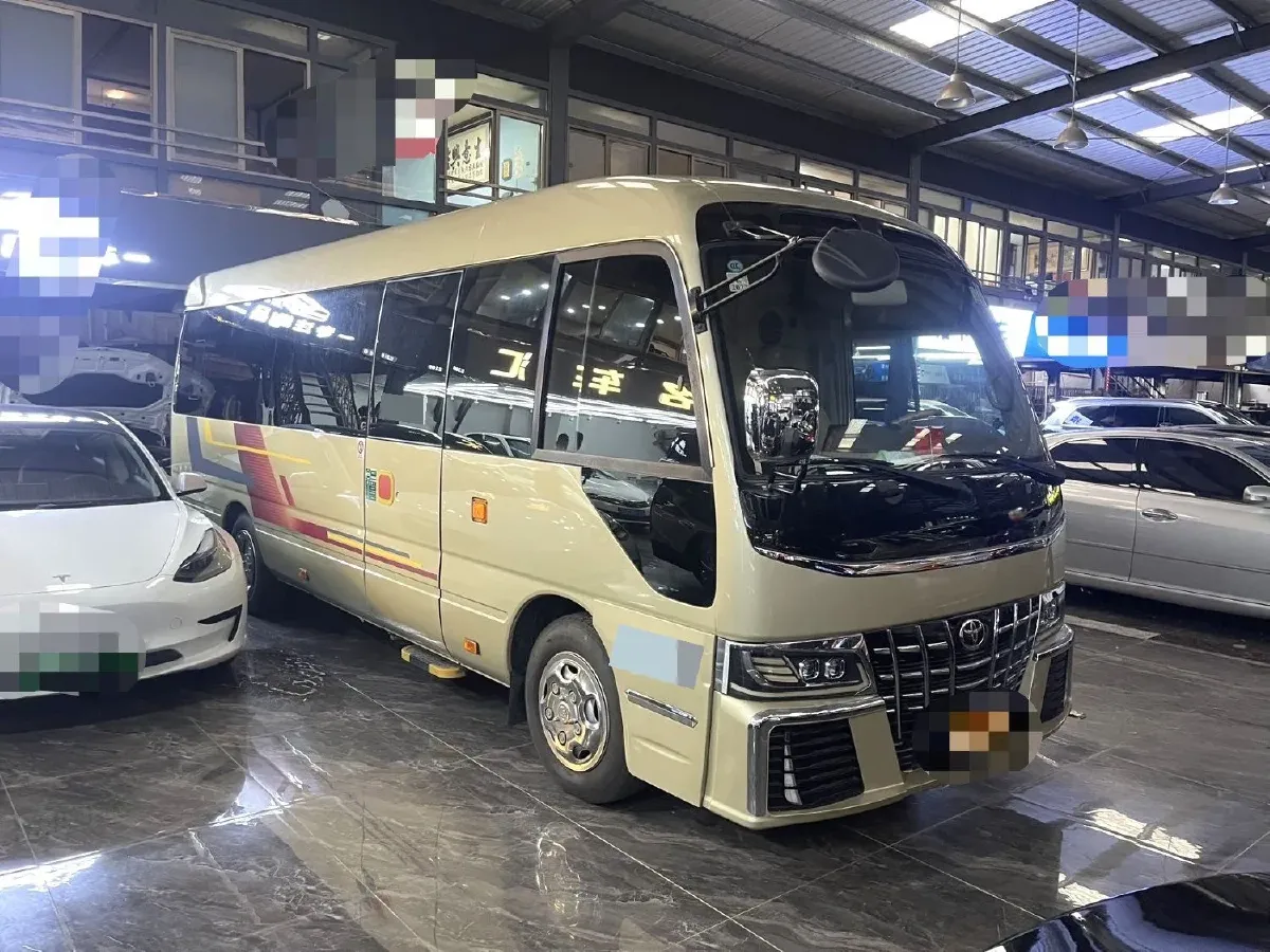 2020 Skoda Octavia 1.5L 113HP L4 5MT,autocango,china used car exporter,china ev exporter,chinese used car exporter,chinese used ev exporter