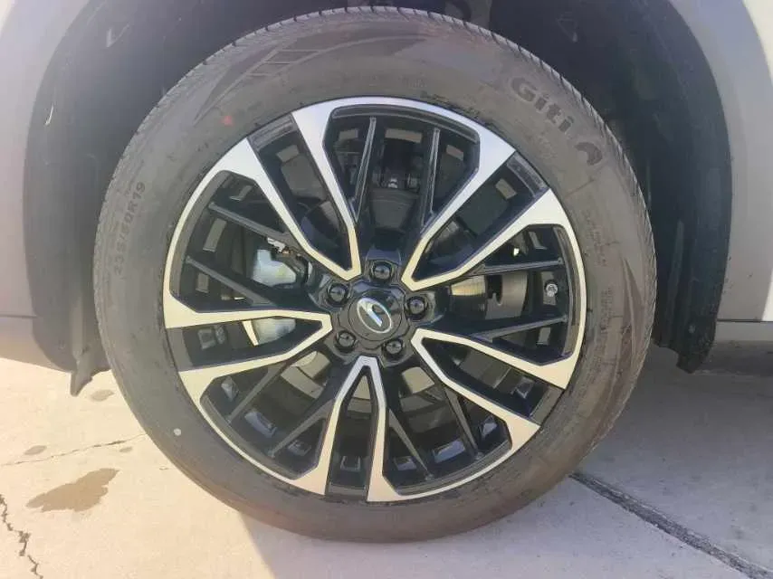 2023 GAC Trumpchi GS4 Plus 2.0T 252HP L4 6AT,autocango,china used car exporter,china ev exporter,chinese used car exporter,chinese used ev exporter