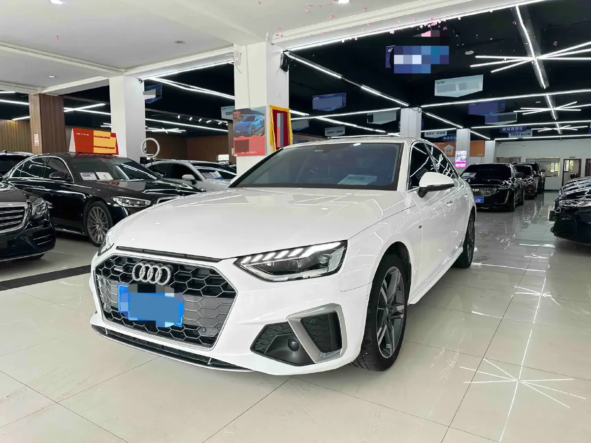 2020 Audi A4L 2.0T 190HP L4 7DCT,autocango,china used car exporter,china ev exporter,chinese used car exporter,chinese used ev exporter