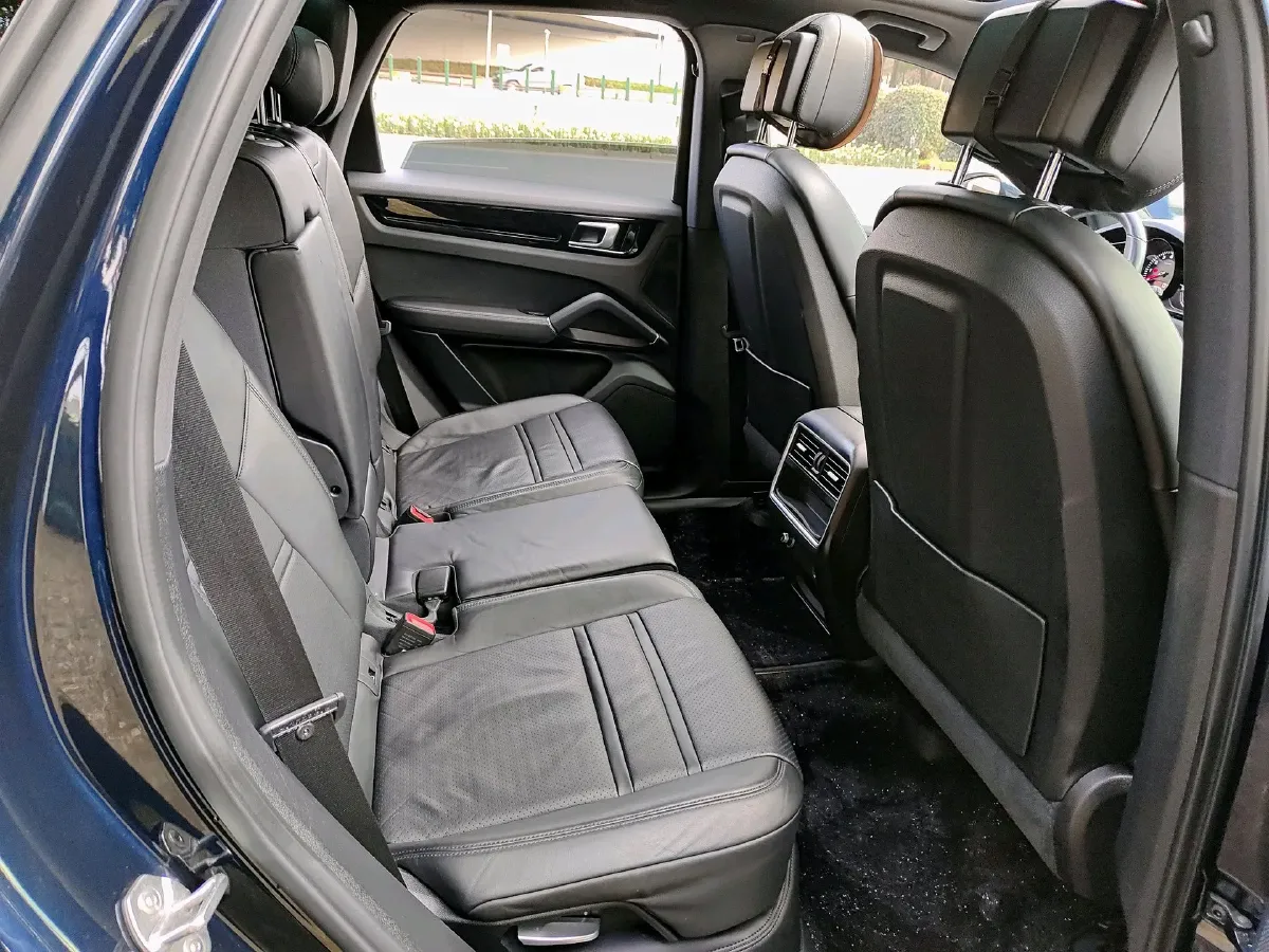 2019 Porsche Cayenne 3.0T 340HP V6 8AT,autocango,china used car exporter,china ev exporter,chinese used car exporter,chinese used ev exporter