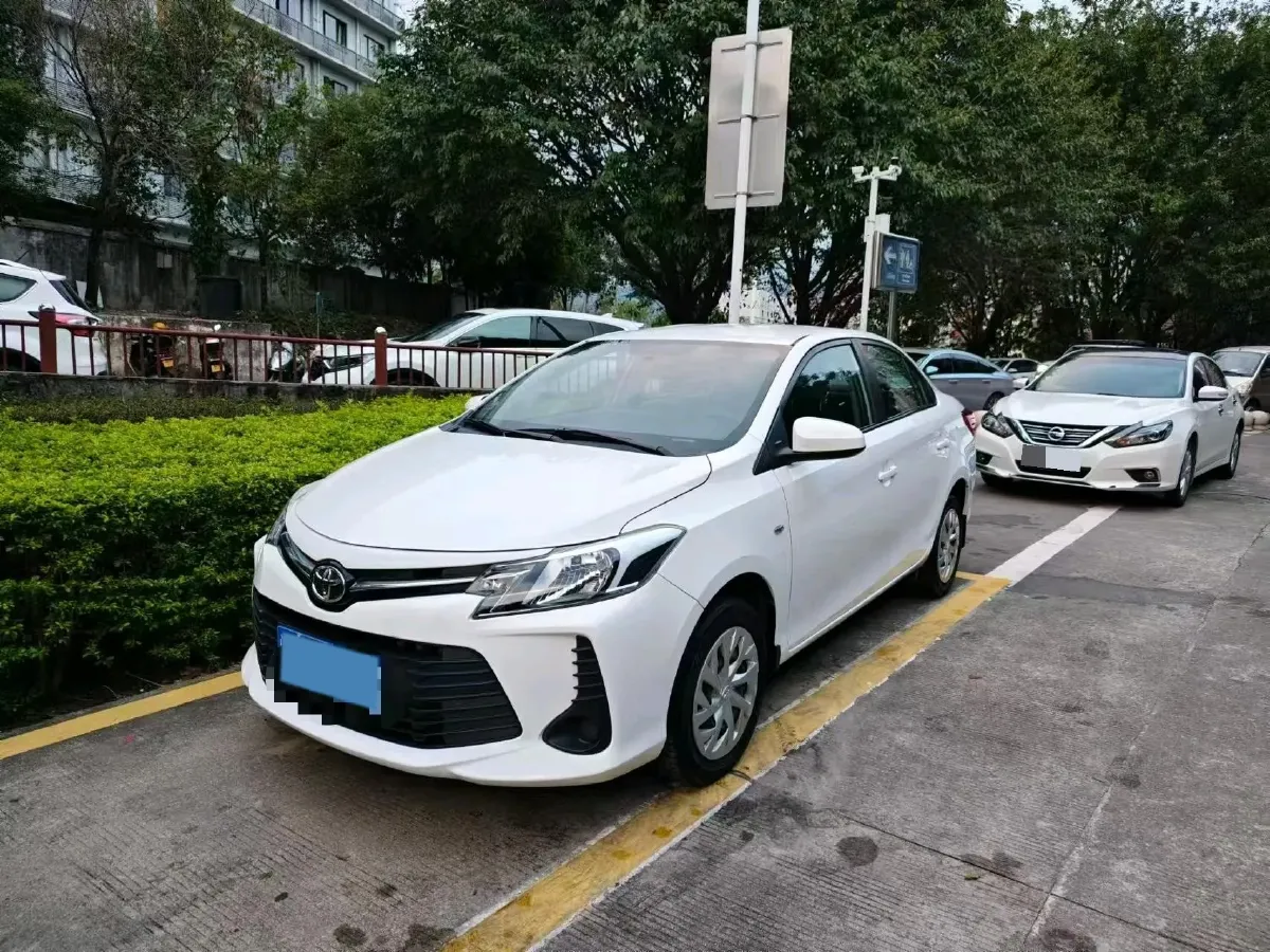 2021 Toyota Vios 1.5L 112HP L4 CVT,autocango,china used car exporter,china ev exporter,chinese used car exporter,chinese used ev exporter