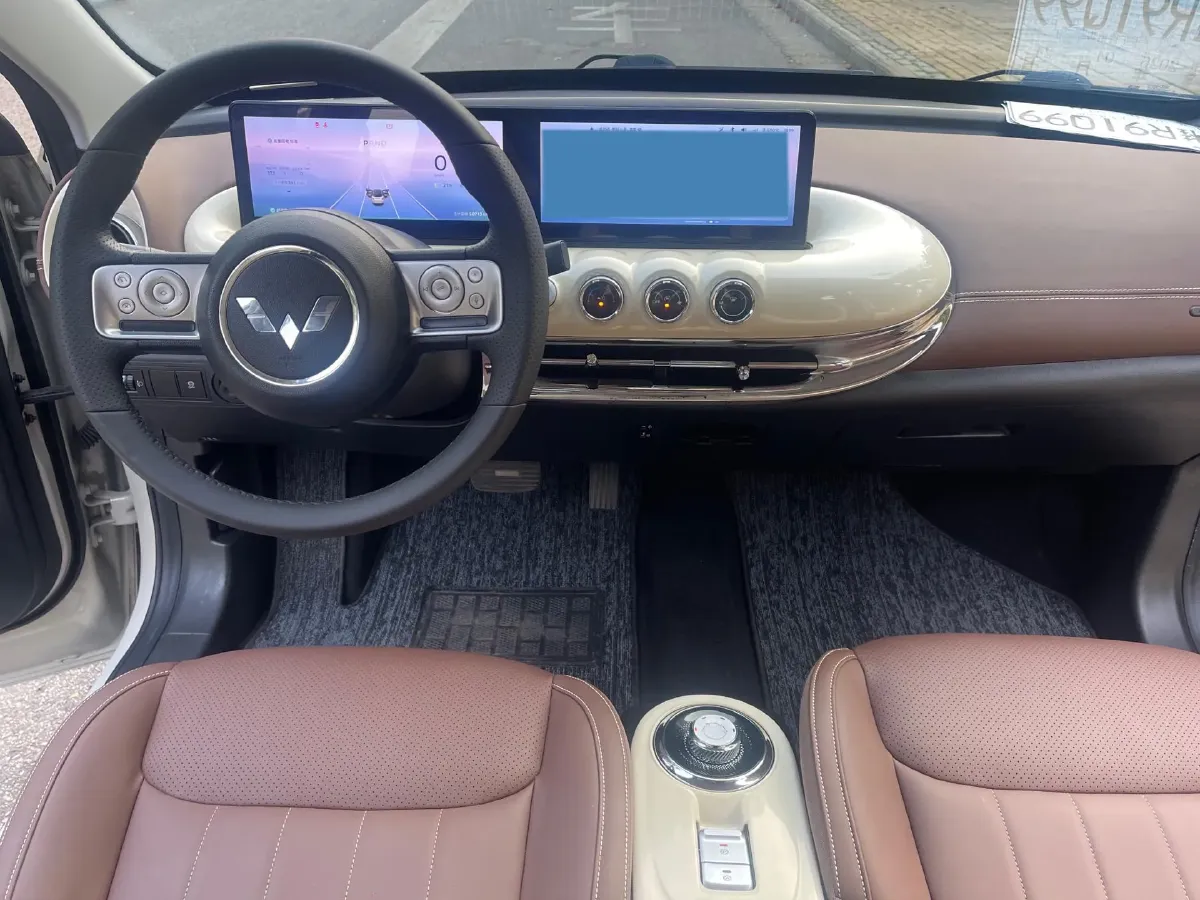 2023 WuLing BinGuo BEV 37.9KWH,autocango,china used car exporter,china ev exporter,chinese used car exporter,chinese used ev exporter