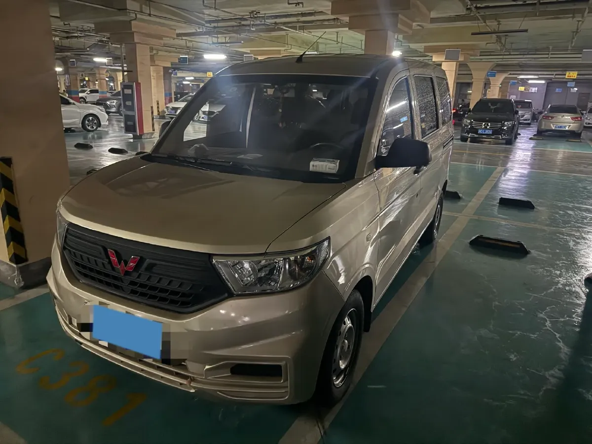 2022 JinBei Little Sea Lion X30 1.5L 102HP L4 5MT,autocango,china used car exporter,china ev exporter,chinese used car exporter,chinese used ev exporter