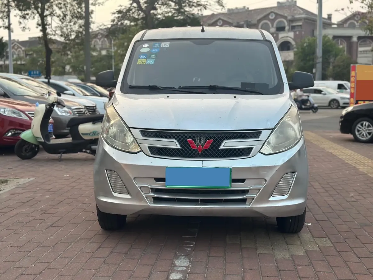 2016 Enranger 727 1.5L 112HP L4 5MT,autocango,china used car exporter,china ev exporter,chinese used car exporter,chinese used ev exporter