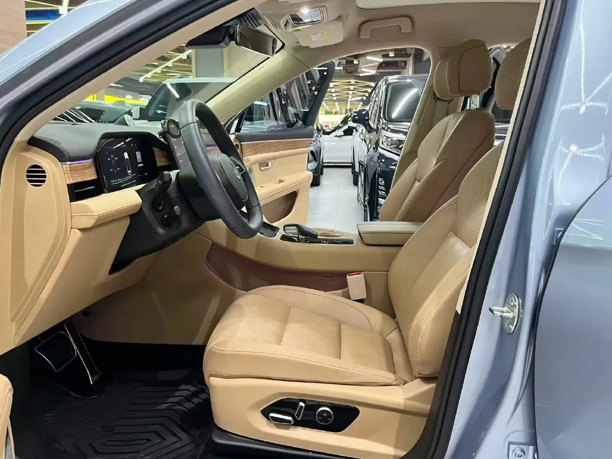 2023 HIMA AITO M5 BEV 80KWH,autocango,china used car exporter,china ev exporter,chinese used car exporter,chinese used ev exporter