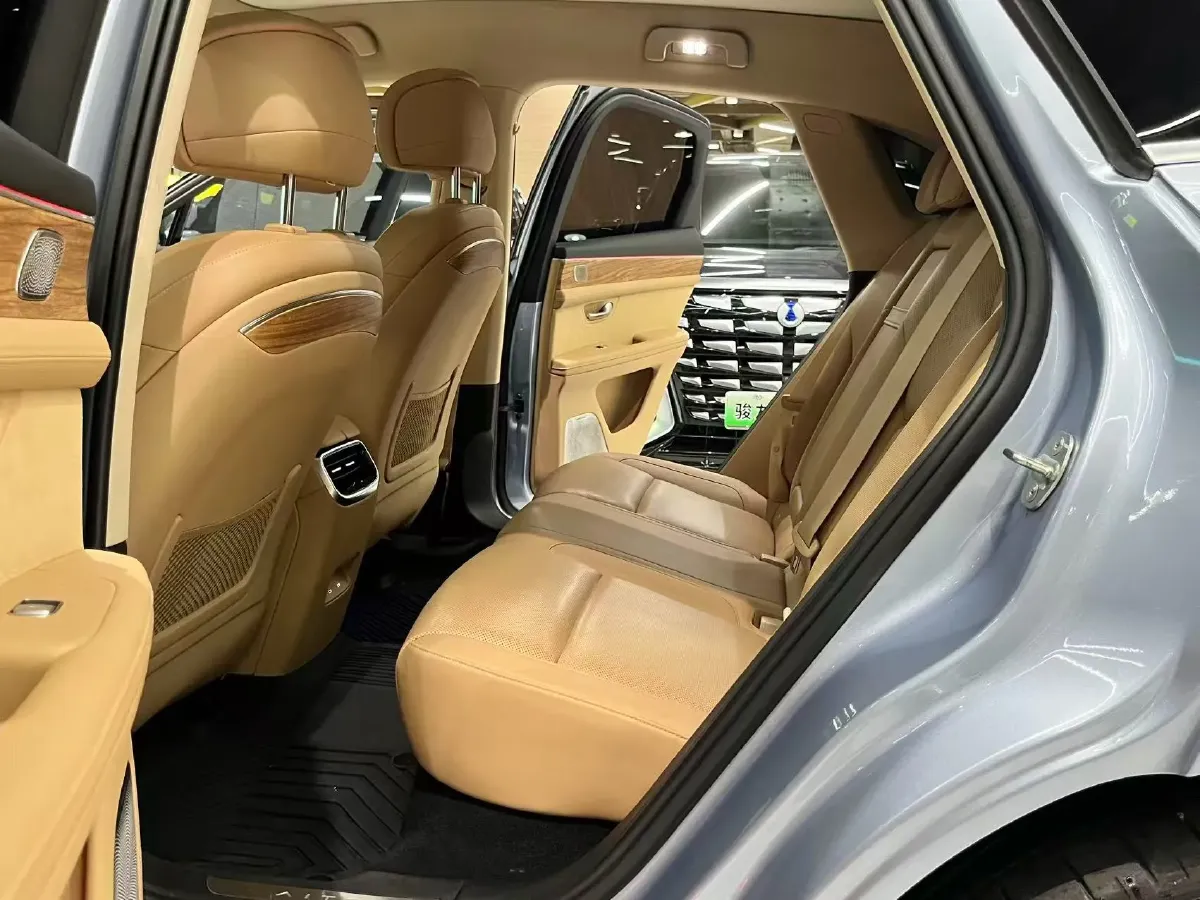 2023 HIMA AITO M5 BEV 80KWH,autocango,china used car exporter,china ev exporter,chinese used car exporter,chinese used ev exporter