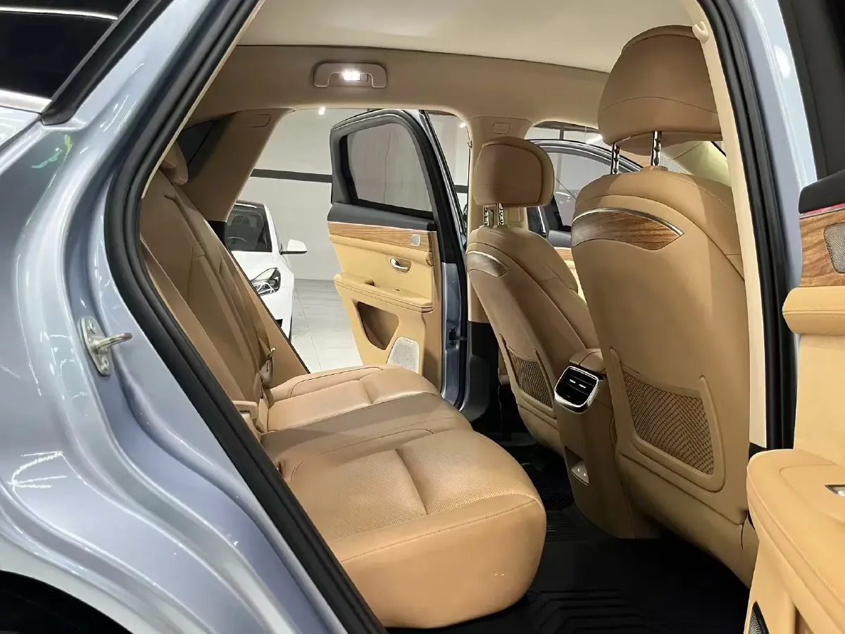 2023 HIMA AITO M5 BEV 80KWH,autocango,china used car exporter,china ev exporter,chinese used car exporter,chinese used ev exporter