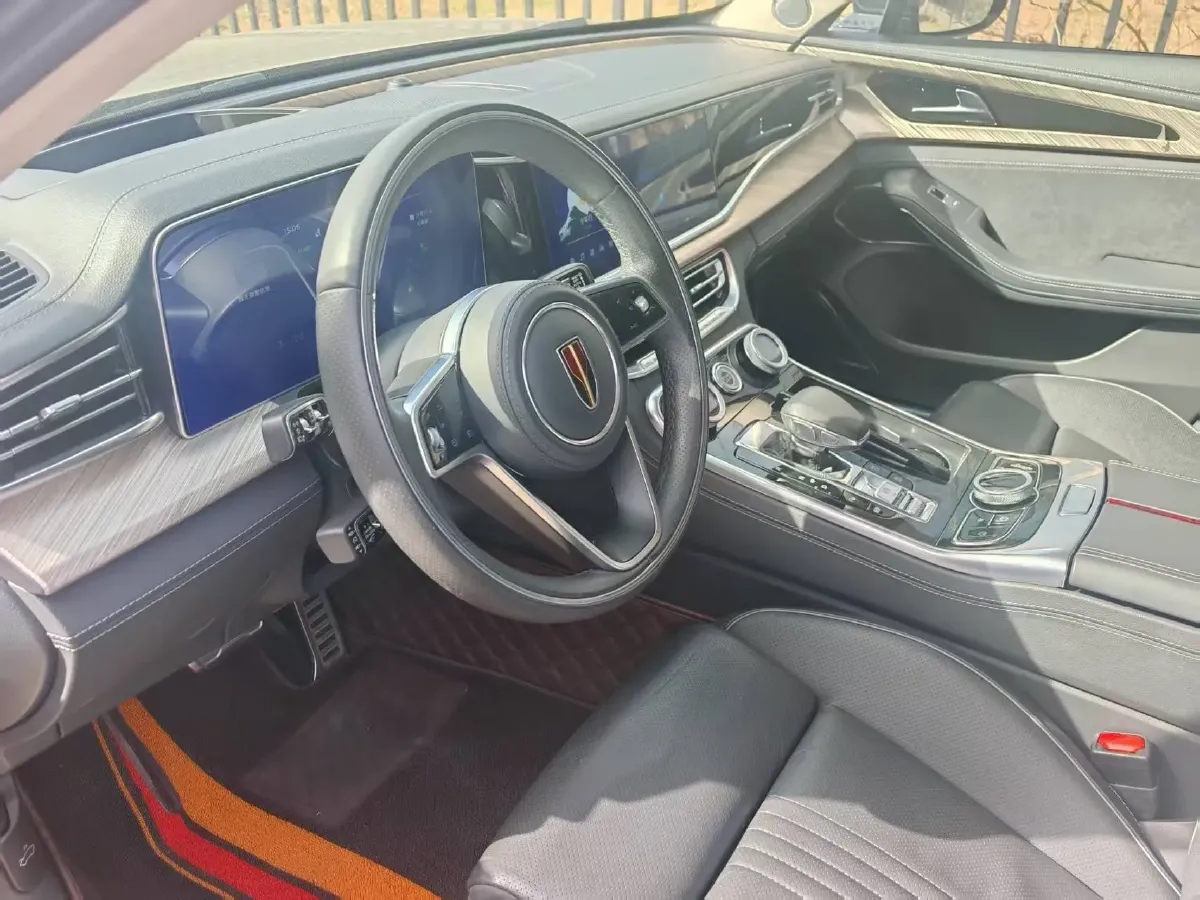 2022 HongQi H9 2.0T 252HP L4 7DCT,autocango,china used car exporter,china ev exporter,chinese used car exporter,chinese used ev exporter