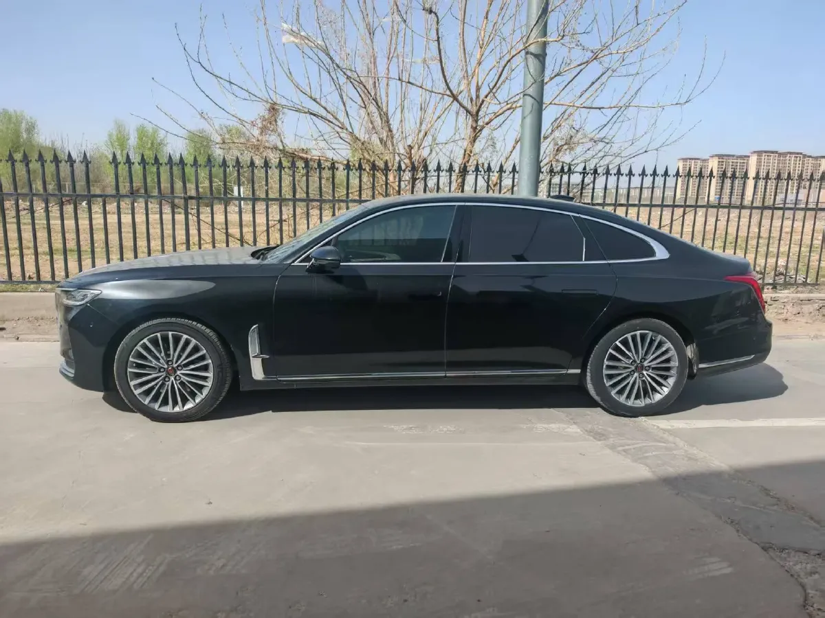 2022 HongQi H9 2.0T 252HP L4 7DCT,autocango,china used car exporter,china ev exporter,chinese used car exporter,chinese used ev exporter