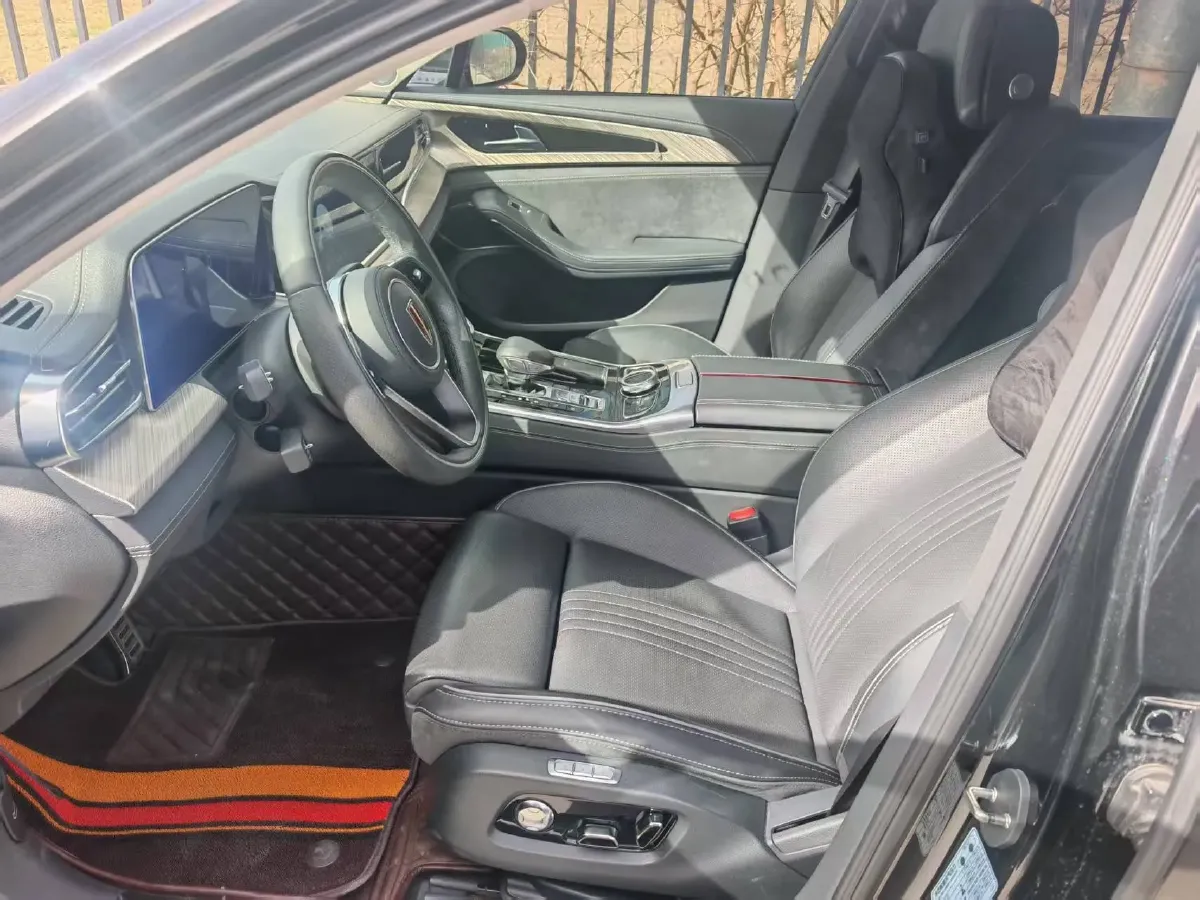 2022 HongQi H9 2.0T 252HP L4 7DCT,autocango,china used car exporter,china ev exporter,chinese used car exporter,chinese used ev exporter