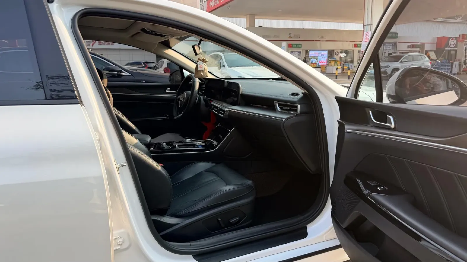 2020 Kia K5 2.0T 240HP L4 8AT,autocango,china used car exporter,china ev exporter,chinese used car exporter,chinese used ev exporter