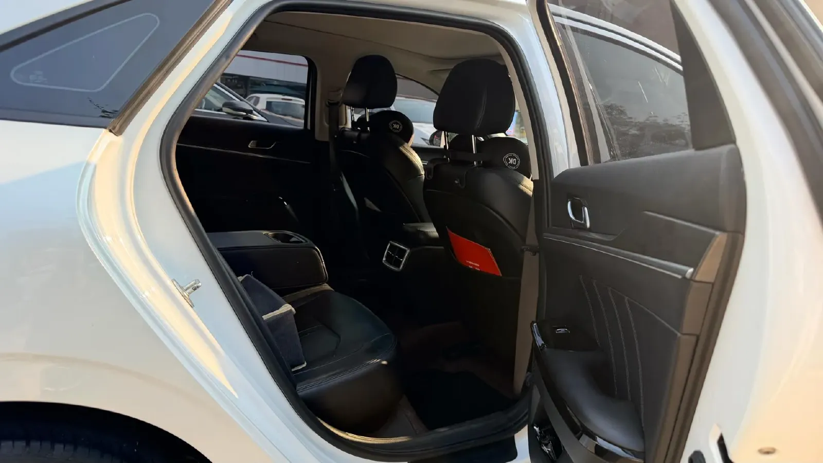 2020 Kia K5 2.0T 240HP L4 8AT,autocango,china used car exporter,china ev exporter,chinese used car exporter,chinese used ev exporter