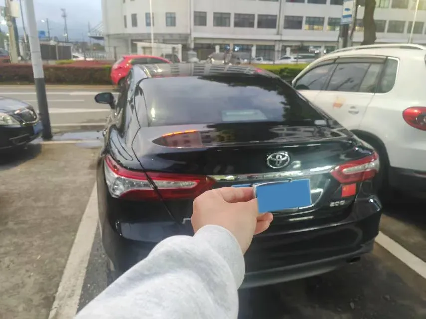 2019 Toyota Camry 2.0L 178HP L4 CVT,autocango,china used car exporter,china ev exporter,chinese used car exporter,chinese used ev exporter