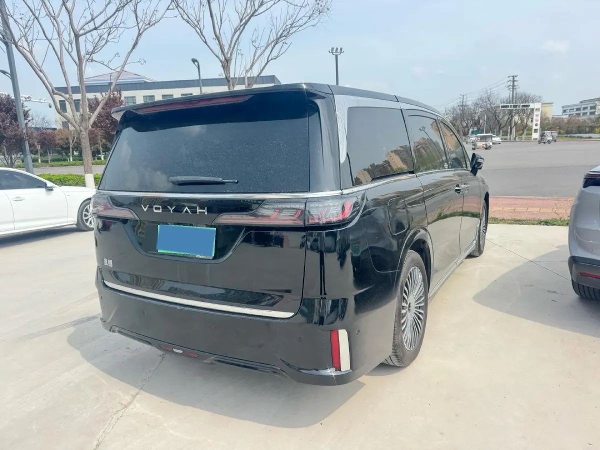 2024 Voyah FREE 1.5T 150HP L4 REEV 39.2KWH,autocango,china used car exporter,china ev exporter,chinese used car exporter,chinese used ev exporter