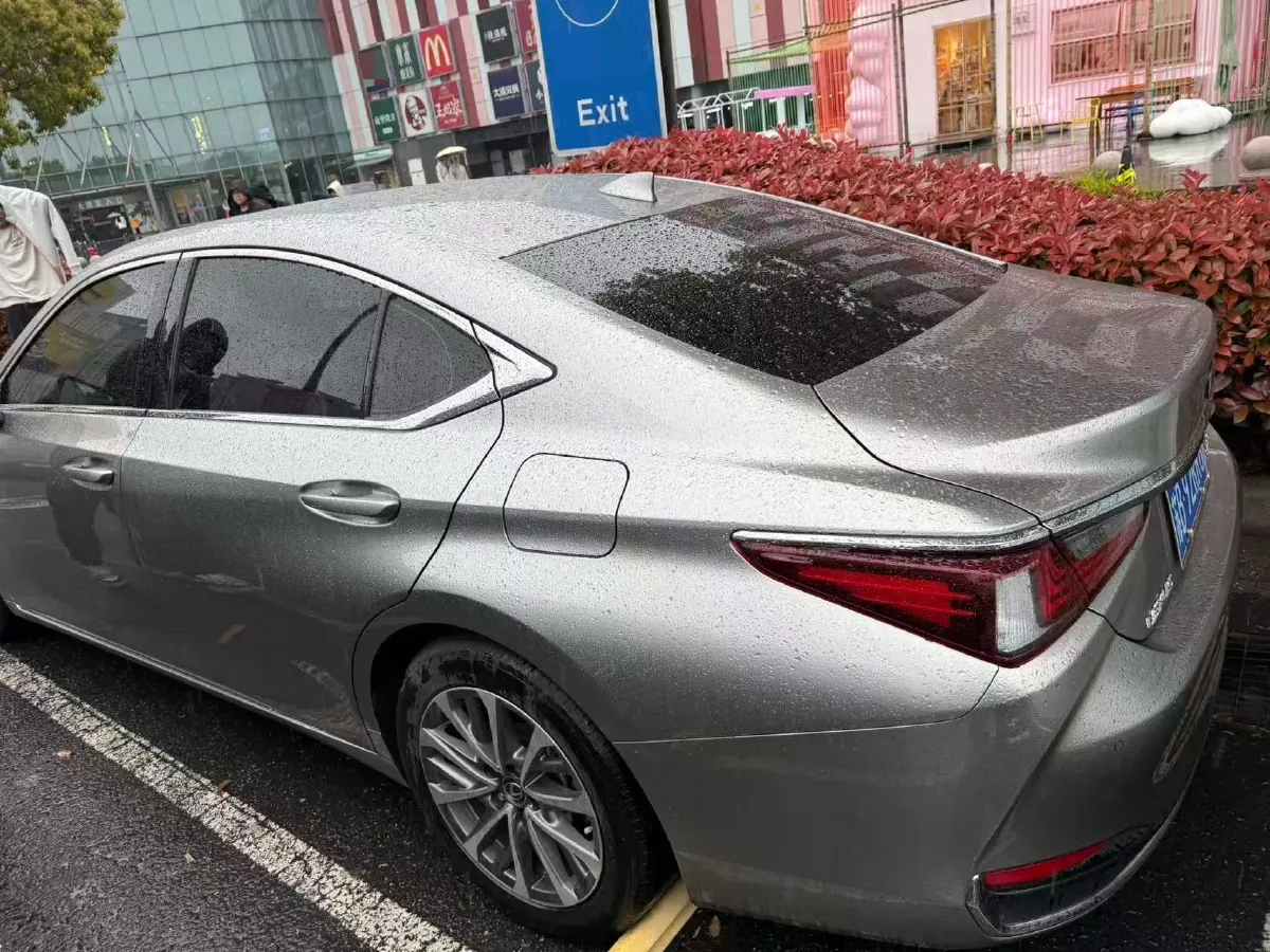 2020 Lexus ES 2.0L 173HP L4 CVT,autocango,china used car exporter,china ev exporter,chinese used car exporter,chinese used ev exporter