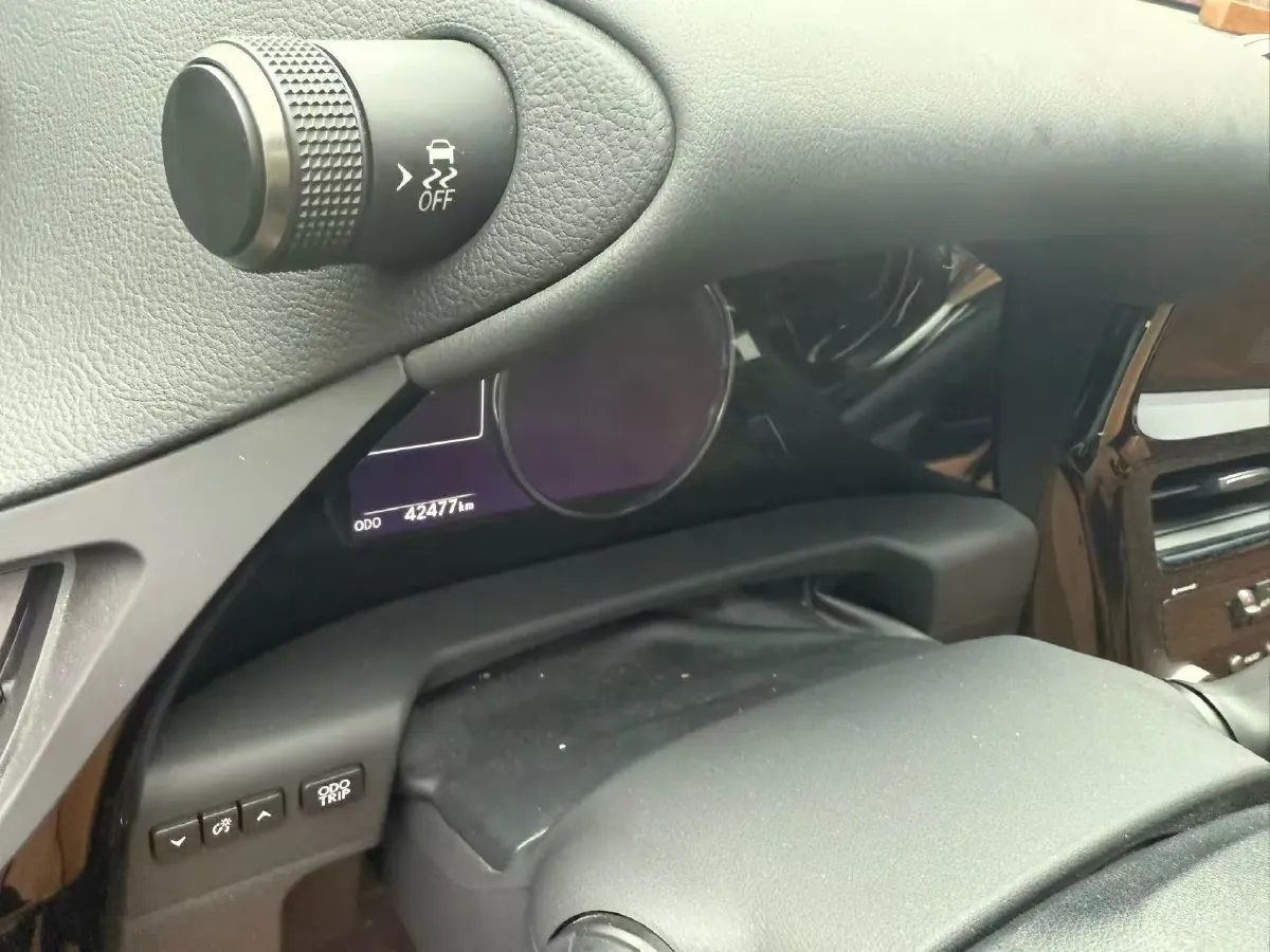 2020 Lexus ES 2.0L 173HP L4 CVT,autocango,china used car exporter,china ev exporter,chinese used car exporter,chinese used ev exporter