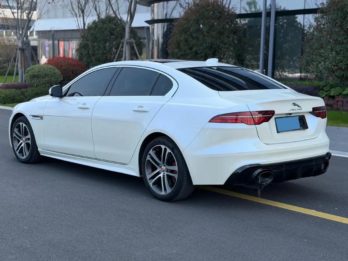 2024 Jaguar XEL 2.0T 250HP L4 8AT,autocango,china used car exporter,china ev exporter,chinese used car exporter,chinese used ev exporter