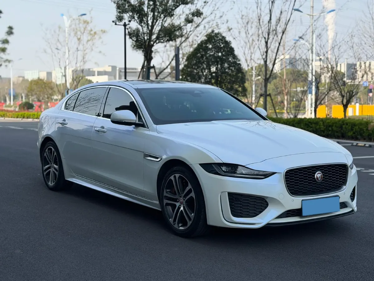 2024 Jaguar XEL 2.0T 250HP L4 8AT,autocango,china used car exporter,china ev exporter,chinese used car exporter,chinese used ev exporter