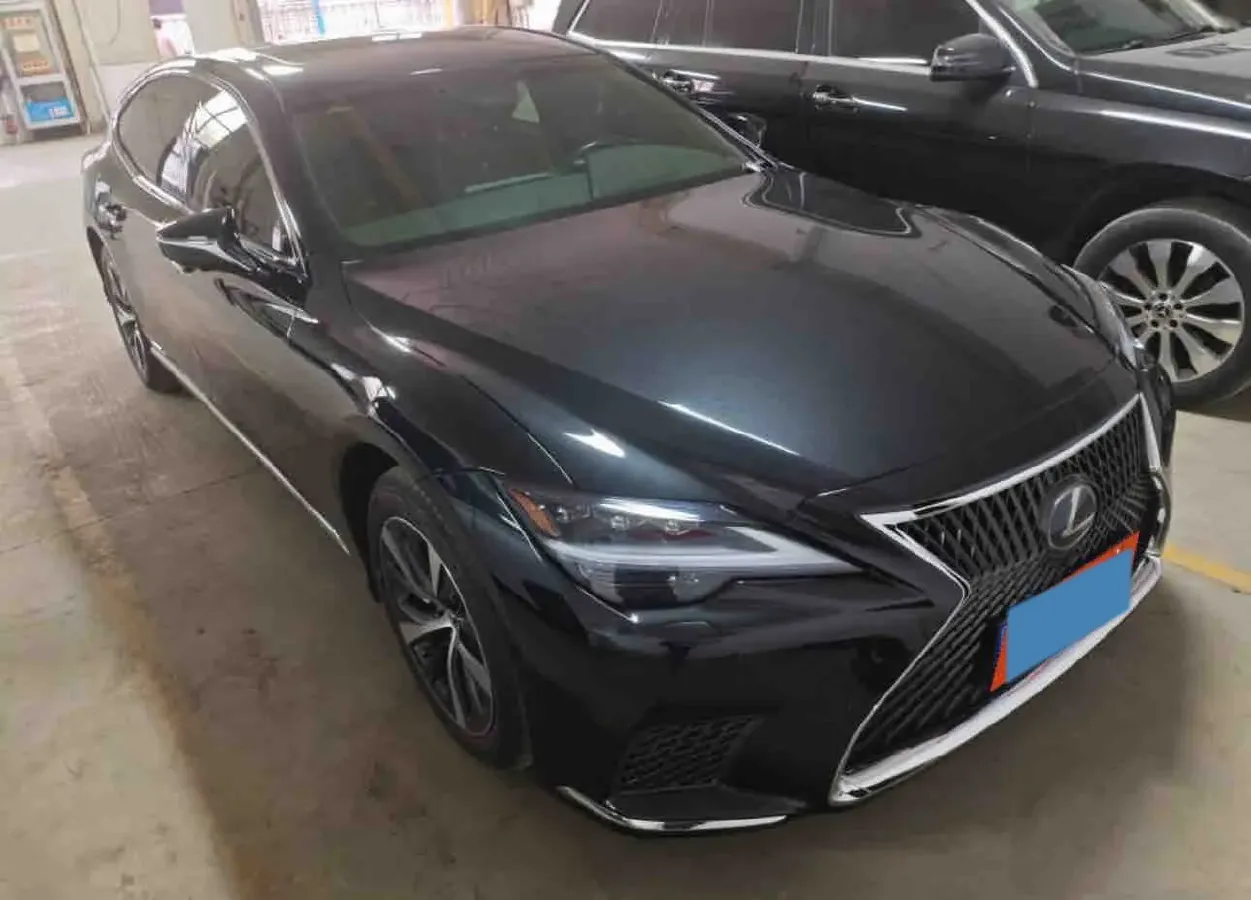2021 Lexus LS 3.5L 299HP V6 E-CVT Hybrid,autocango,china used car exporter,china ev exporter,chinese used car exporter,chinese used ev exporter