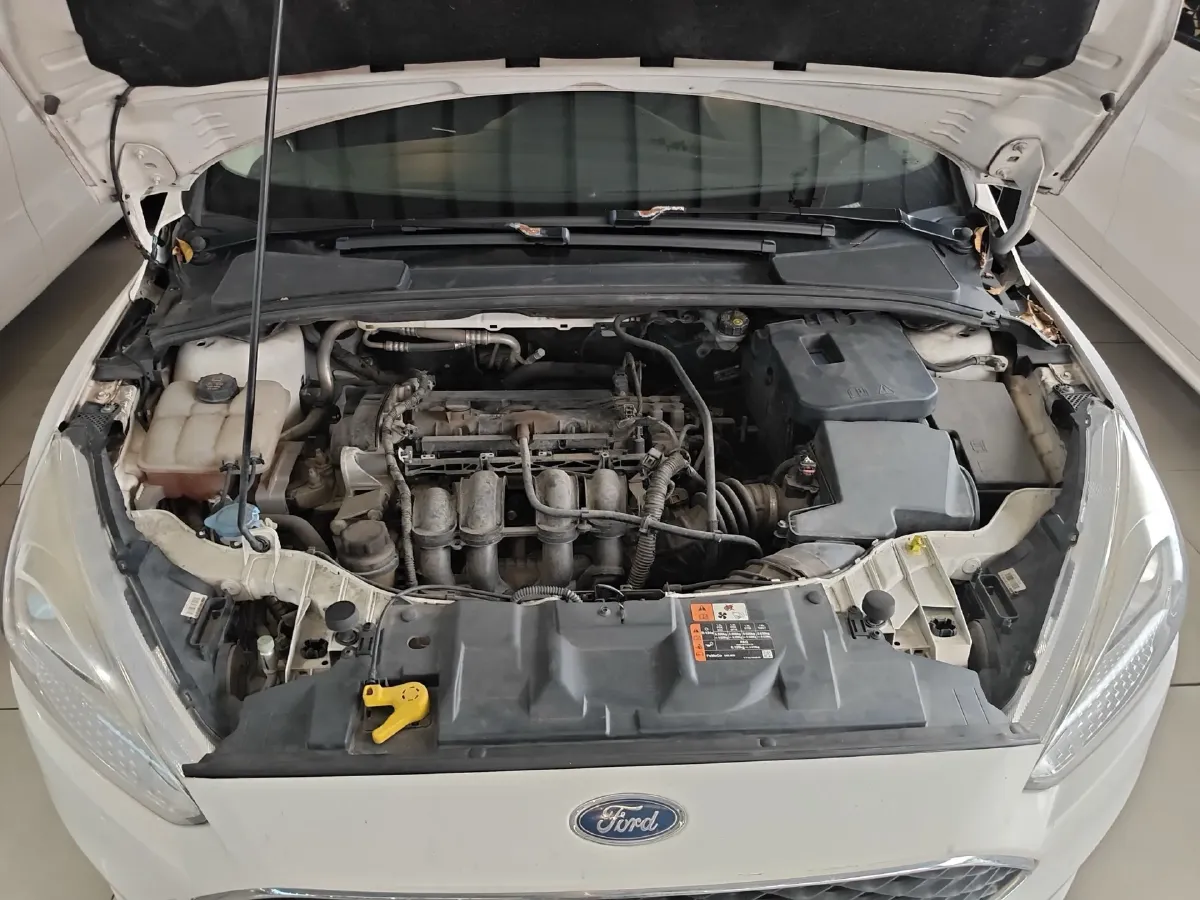 2017 Ford Focus 1.6L 125HP L4 6DCT,autocango,china used car exporter,china ev exporter,chinese used car exporter,chinese used ev exporter