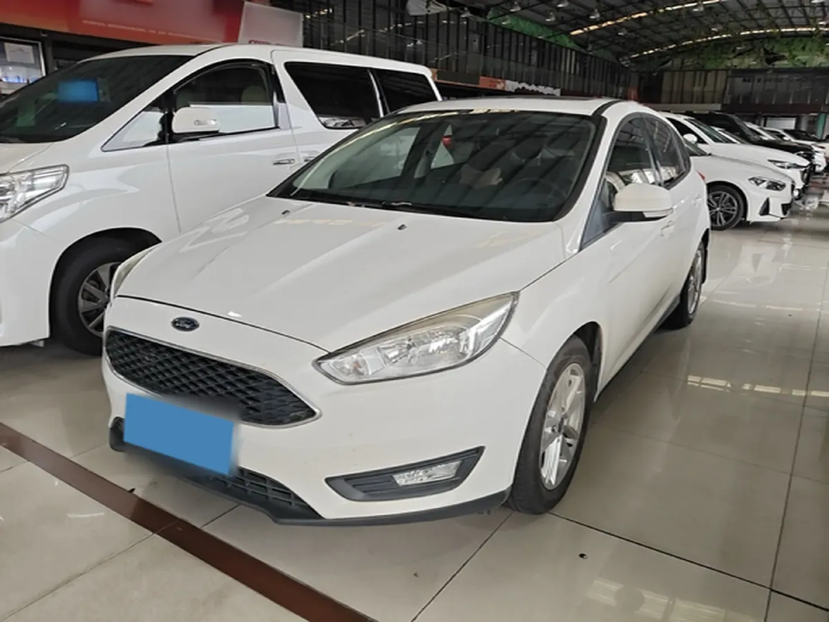 2017 Ford Focus 1.6L 125HP L4 6DCT,autocango,china used car exporter,china ev exporter,chinese used car exporter,chinese used ev exporter