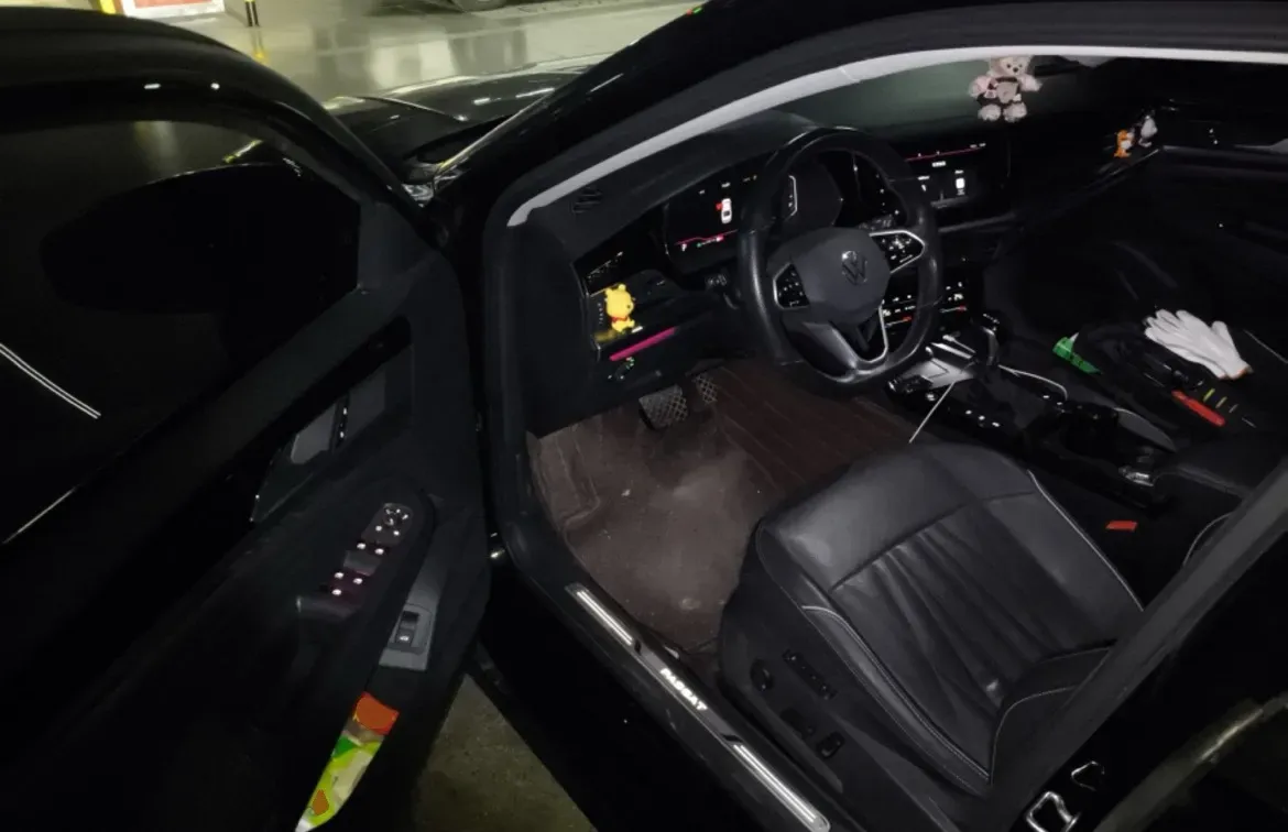 2022 Xpeng P7 BEV 60.2KWH,autocango,china used car exporter,china ev exporter,chinese used car exporter,chinese used ev exporter