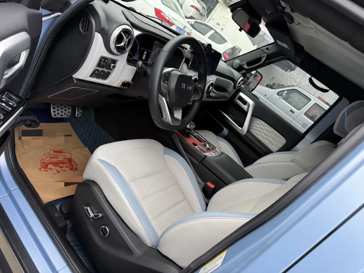 2023 Beijing BJ40 2.0T 163HP L4 8AT,autocango,china used car exporter,china ev exporter,chinese used car exporter,chinese used ev exporter