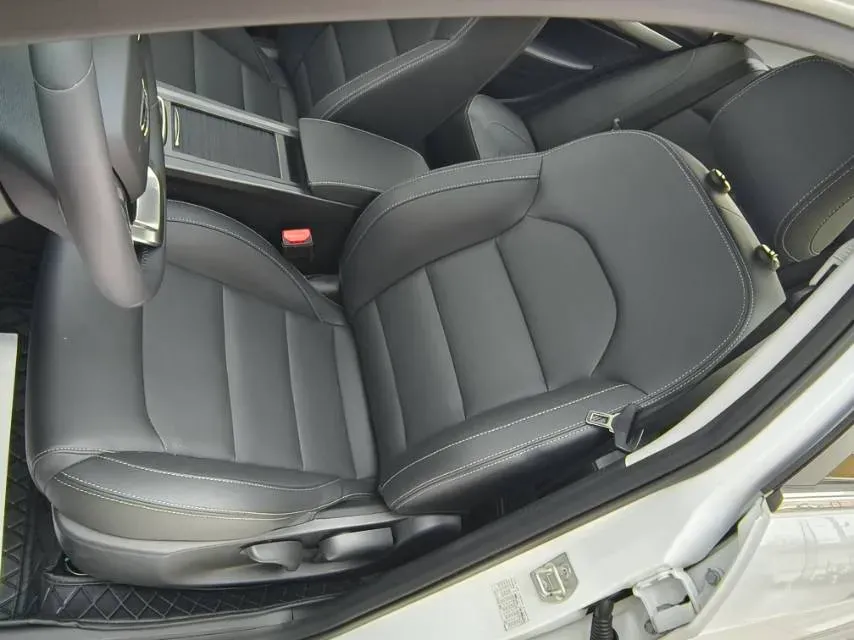 2020 Geely Emgrand 1.5L 109HP L4 CVT,autocango,china used car exporter,china ev exporter,chinese used car exporter,chinese used ev exporter