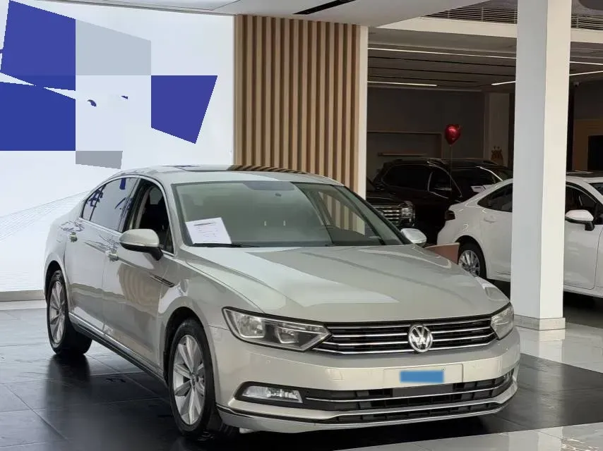 2018 Volkswagen Magotan 1.8T 180HP L4 7DCT,autocango,china used car exporter,china ev exporter,chinese used car exporter,chinese used ev exporter