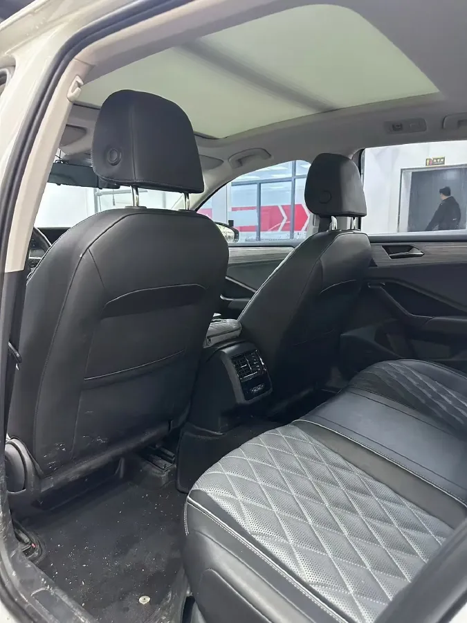 2023 Volkswagen Sagitar 1.5T 160HP L4 7DCT,autocango,china used car exporter,china ev exporter,chinese used car exporter,chinese used ev exporter